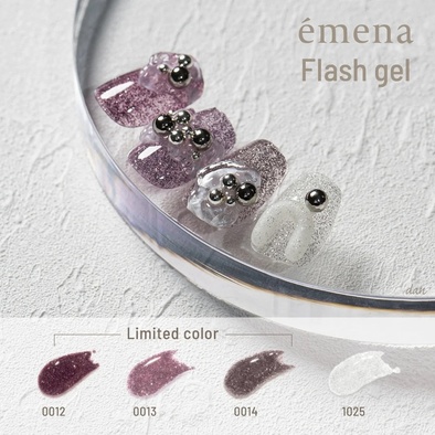 冬のきらめきを指先に閉じ込めて♡emena おすすめフラッシュ