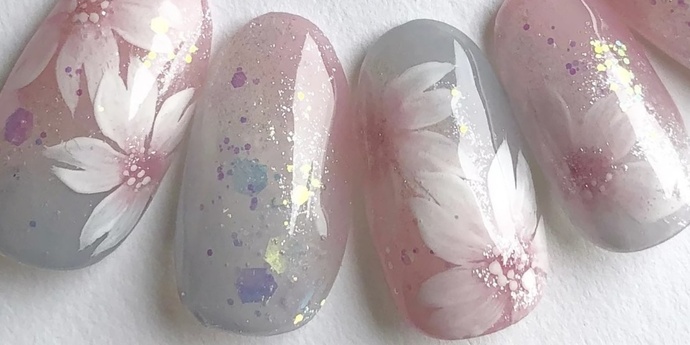 見つめているだけで幸せ 桜ネイルで春爛漫 21