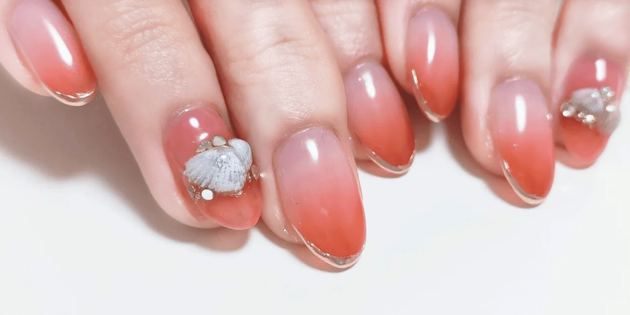 夏色をシンプルに楽しむ 夏映えカラーグラデーションネイル 22