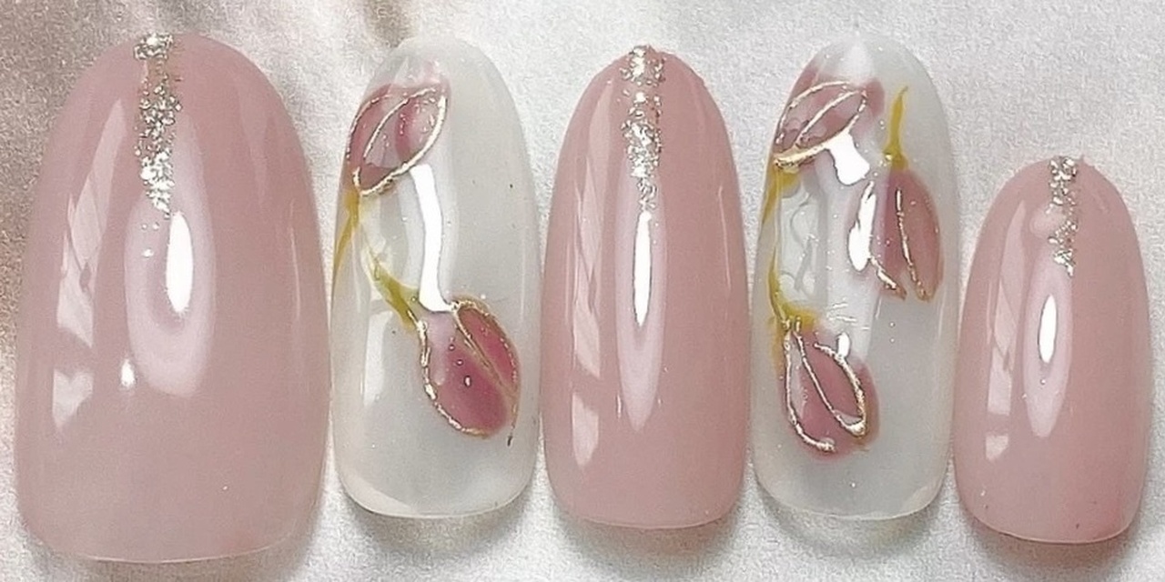 カチューシャネイル チューリップネイル ガーリーネイル 2025年秋