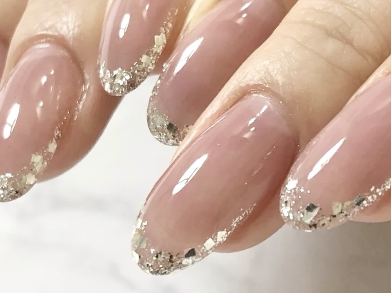 艶とフォルムで魅せる♡ちゅるんネイル｜2023