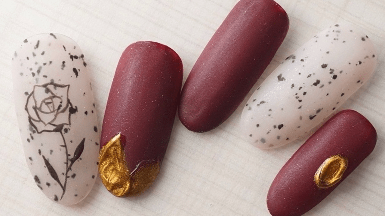 30))ネイルチップ フレンチガーリー マットネイル ハート ボルドーネイル 冬 30))ネイルチップ フレンチガーリー マットネイル ハート