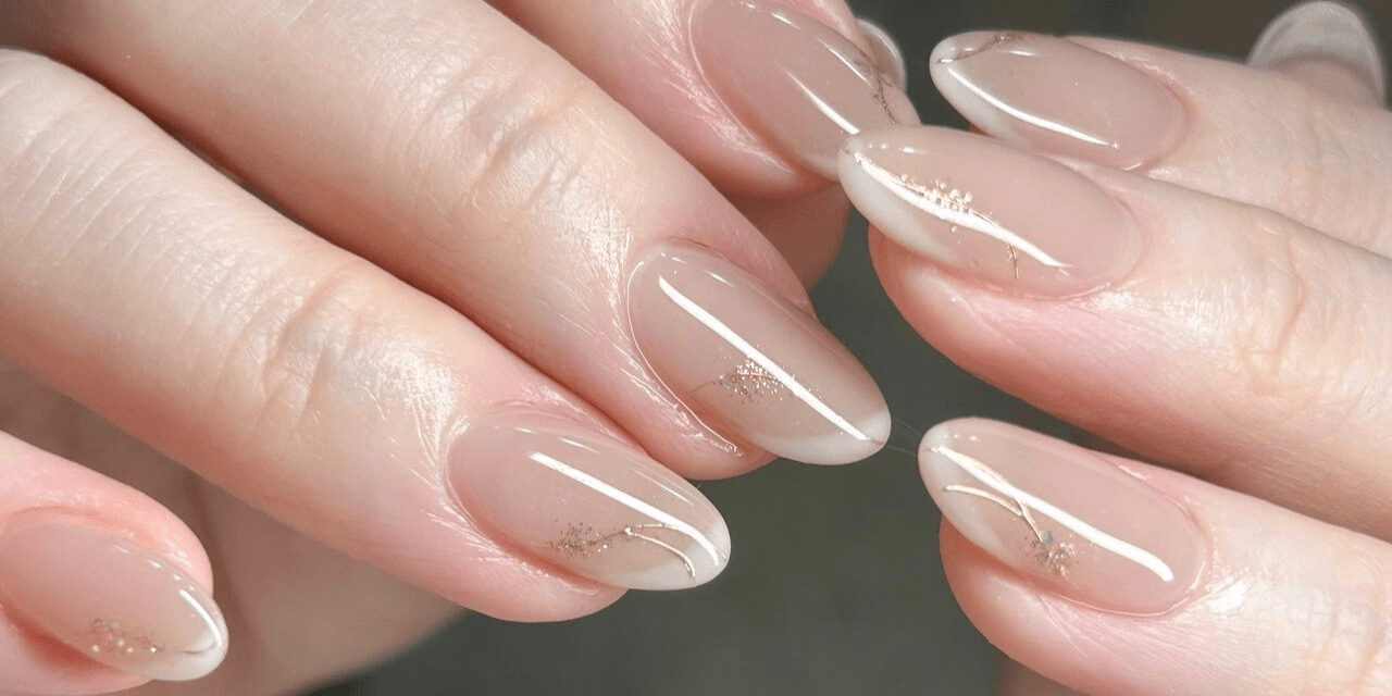 ワンカラーやグラデーションで魅せる正統派オフィスネイル|2024最新  