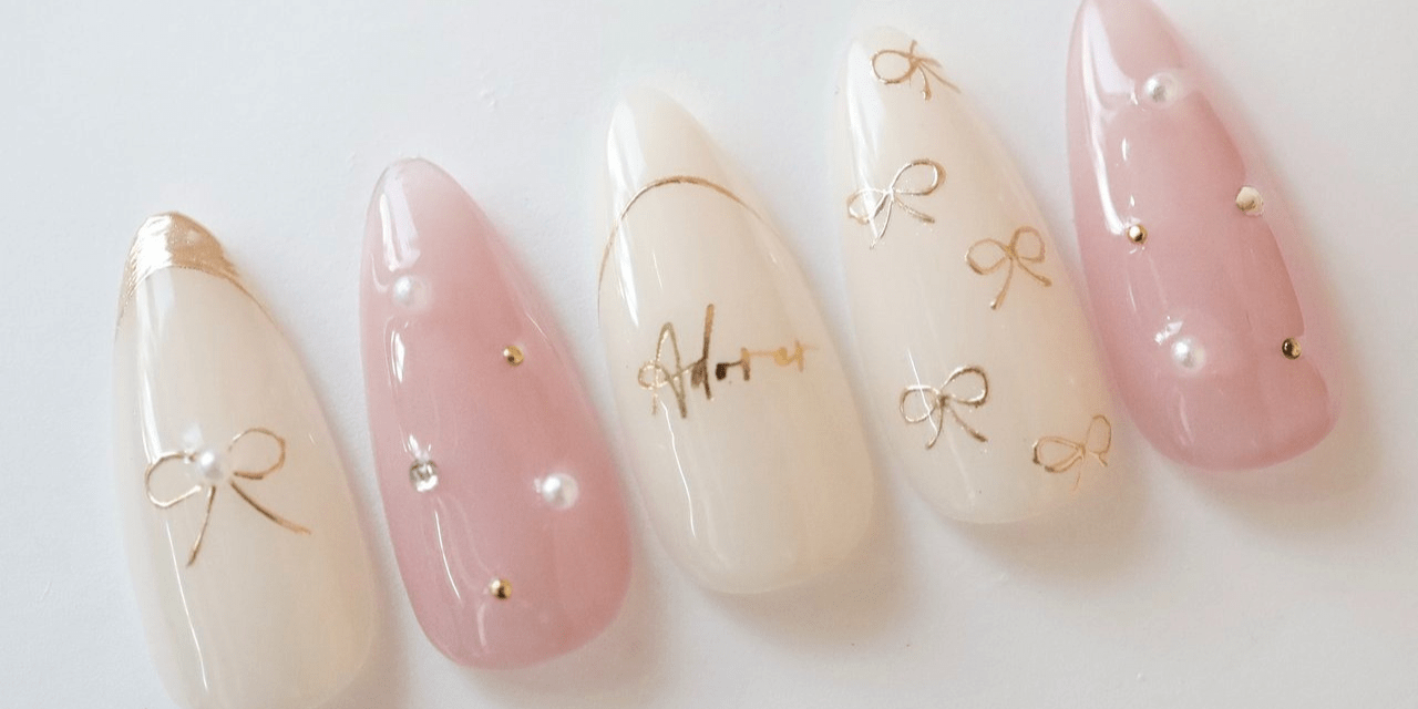 オーダーネイルチップ ピンク マグネット グラデーション リボン