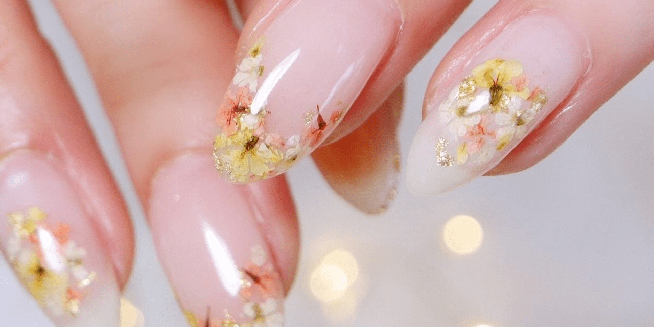 NEW】ニュアンスボリューム/ブライダルネイル/成人式ネイル/フラワー