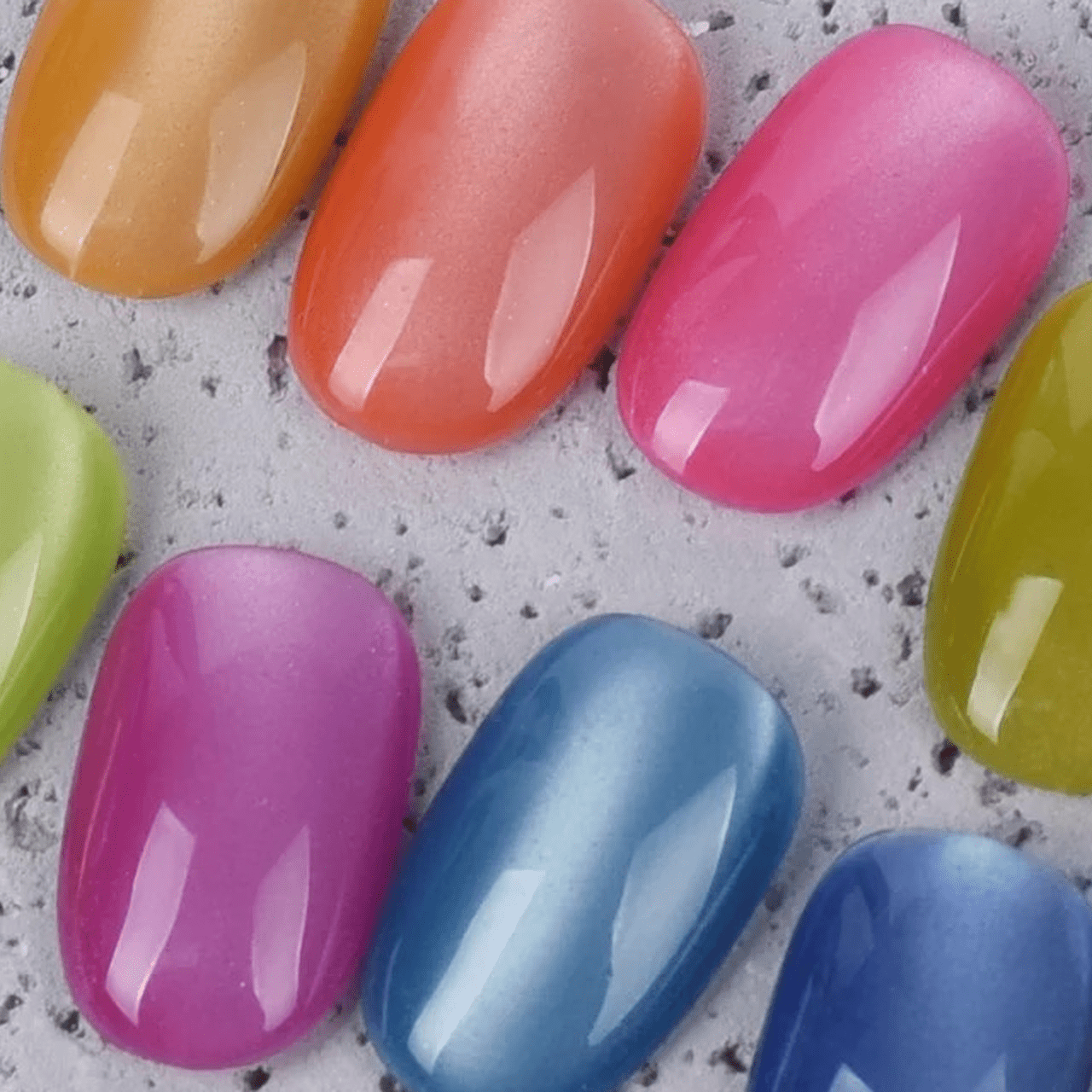 大人かわいいビビットカラー♡「ICEGEL ABLACK ミストスター