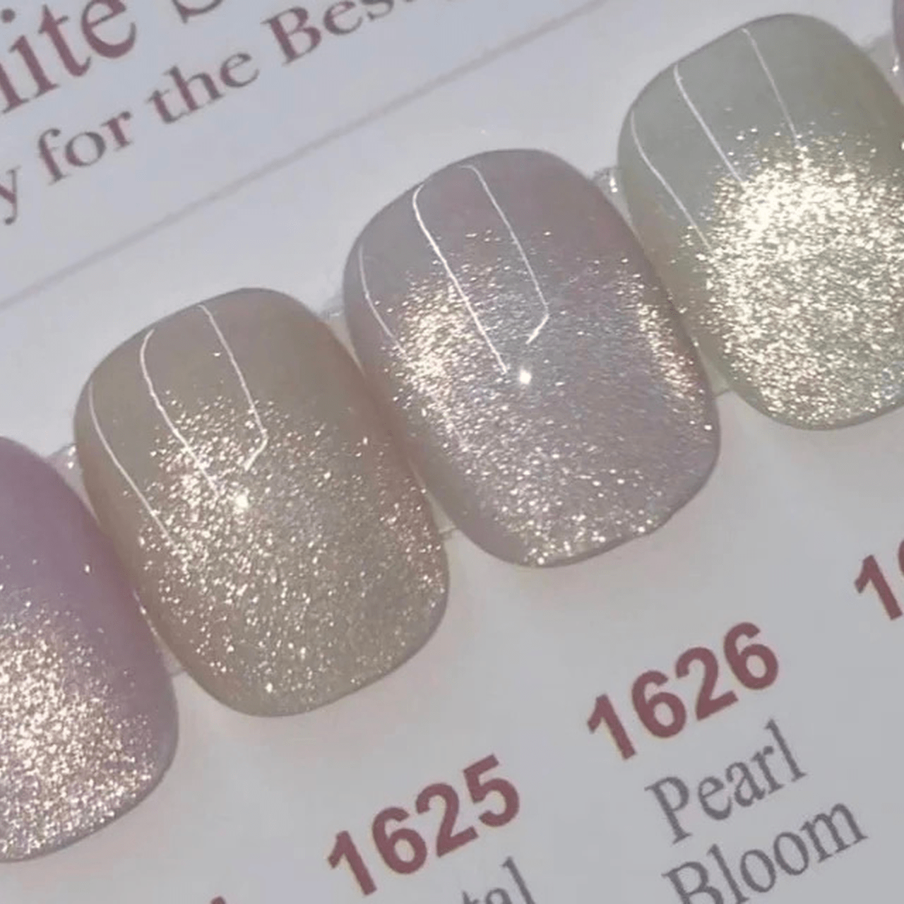 ふんわり輝くネイルで特別な日を迎えよう♡「ICEGEL ピュアホワイト