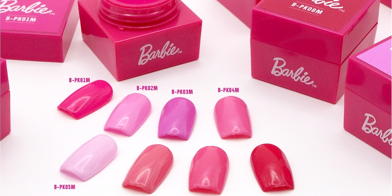 超希少第三弾　Barbie ジェルネイルセット w1280h640su