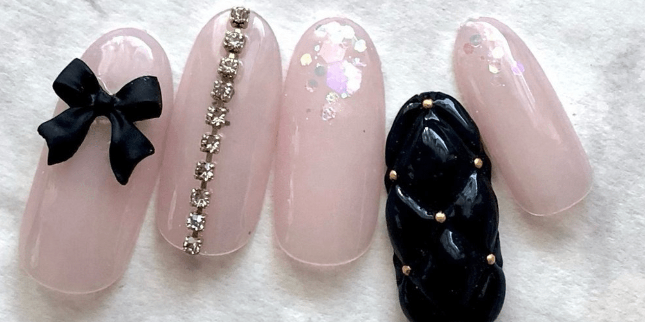 ネイルチップ オーダー 韓国 キラキラネイル ゴージャス ビジュー