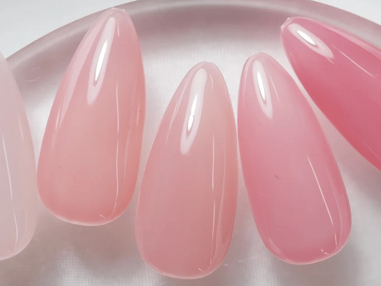 ソフィラジェル sofirah ブロッサムピンクライン ソフィラ「Blossom Pink Line（ブロッサムピンクライン）」発売