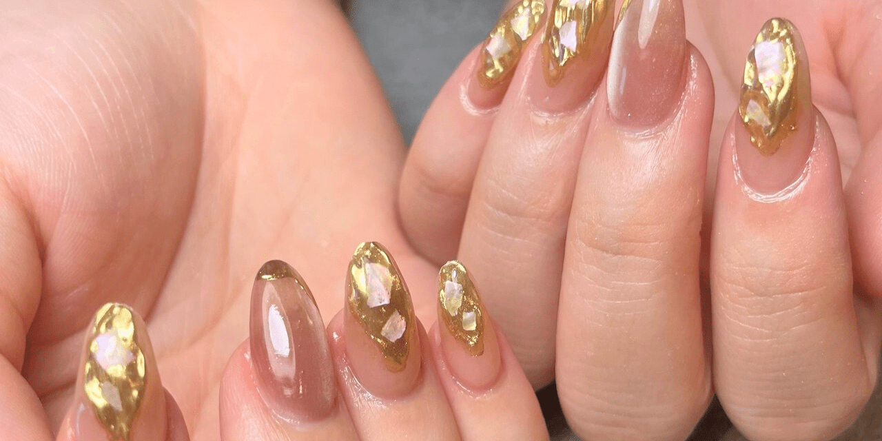 オーダーネイルチップNo.71 薔薇ミラーアート マグネット宝石 2025最新