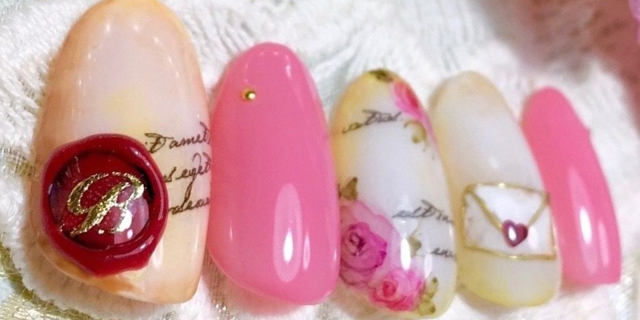 特別な思いを込めて 私だけのイニシャルネイル ネイルブック