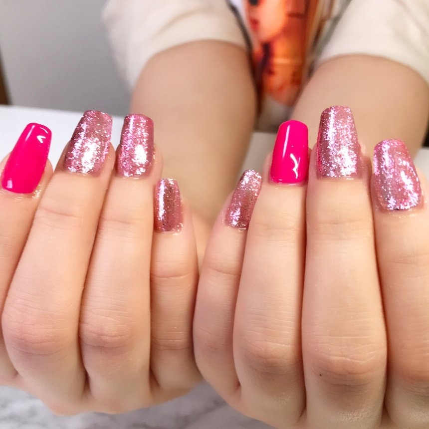 オールシーズン ハンド シンプル ラメ ワンカラー Nail Room Amery のネイルデザイン No ネイルブック