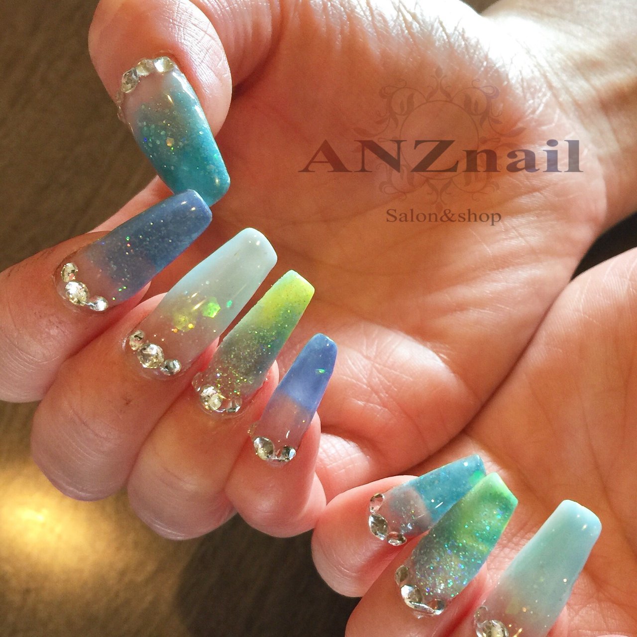 夏 海 リゾート グラデーション シュガー Anznail 旭川市ネイルサロン ネイリストあんず のネイルデザイン No ネイル ブック