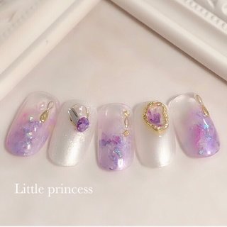透け感のあるニュアンスネイル✨ 紫陽花カラーをイメージしました💠
上品な大人ネイルです✨

🔹 http://p-little.com/

#フラワー#紫陽花ネイル#上品ネイル
#大人ネイル#ネイルサロンリトルプリンセス
#春夏ネイル#ビジューネイル#大人可愛いネイル
#ジェルネイル#ハンド#ピンク#手描きアート
#flower #flowernail#ネイルデザイン
#nailart#ニュアンスネイル #夏 #梅雨 #デート #女子会 #ハンド #ビジュー #ホログラム #シェル #タイダイ #ニュアンス #ミディアム #ブルー #パープル #シルバー #ジェルネイル #ネイルチップ #Little princess #ネイルブック