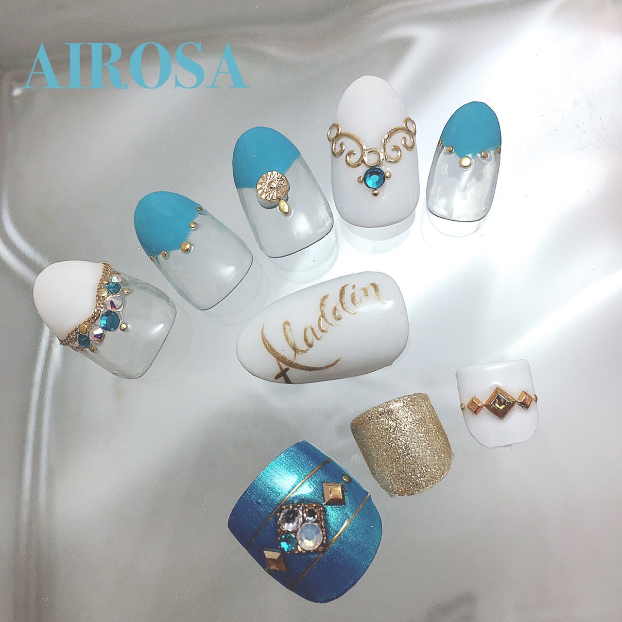 エキゾチックで魅力的なアラビアンネイル Eyelash Nail Alpha アイラッシュアンドネイルアルファドット