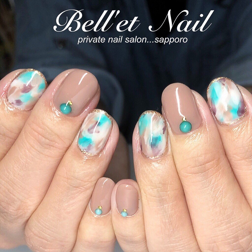 夏 ハンド ワンカラー ニュアンス ショート Bell Et Nail ネイリスト佐藤綾子のネイルデザイン No ネイルブック