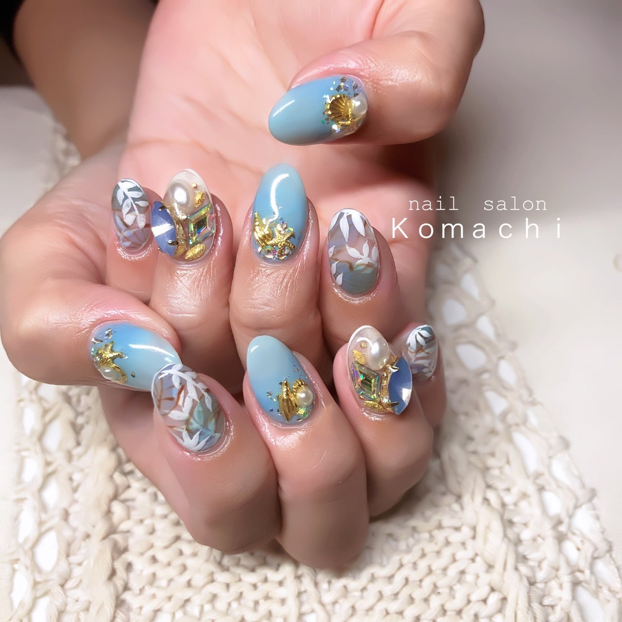 夏 ハンド ボタニカル ミディアム ターコイズ Nailsalon Komachiのネイルデザイン No ネイルブック