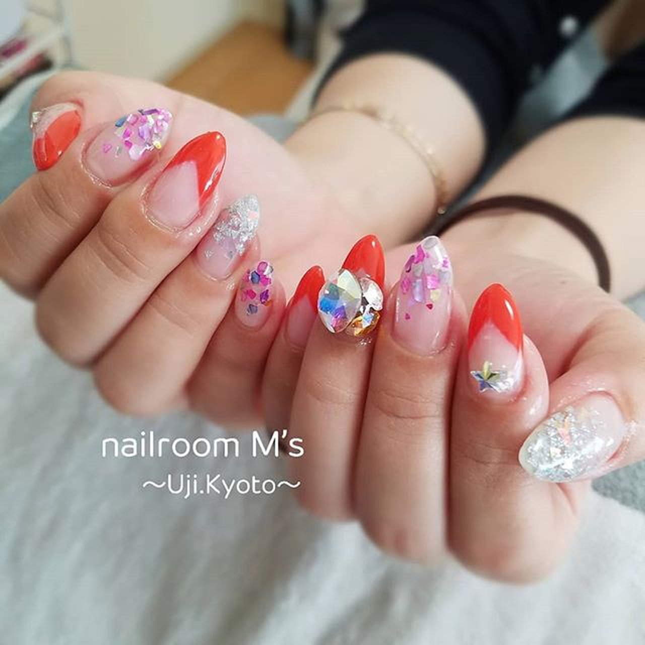 春 夏 ハンド 変形フレンチ ビジュー Msnail123のネイルデザイン No ネイルブック