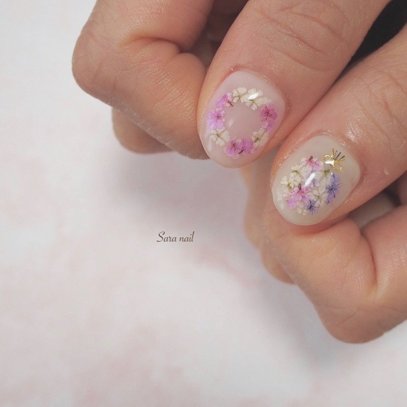 ハンド ホログラム フラワー 押し花 パステル Sara Nailのネイルデザイン No ネイルブック