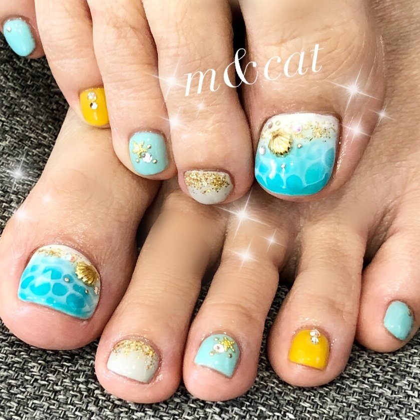 夏 海 リゾート フット グラデーション M Cat エム キャット のネイルデザイン No ネイルブック