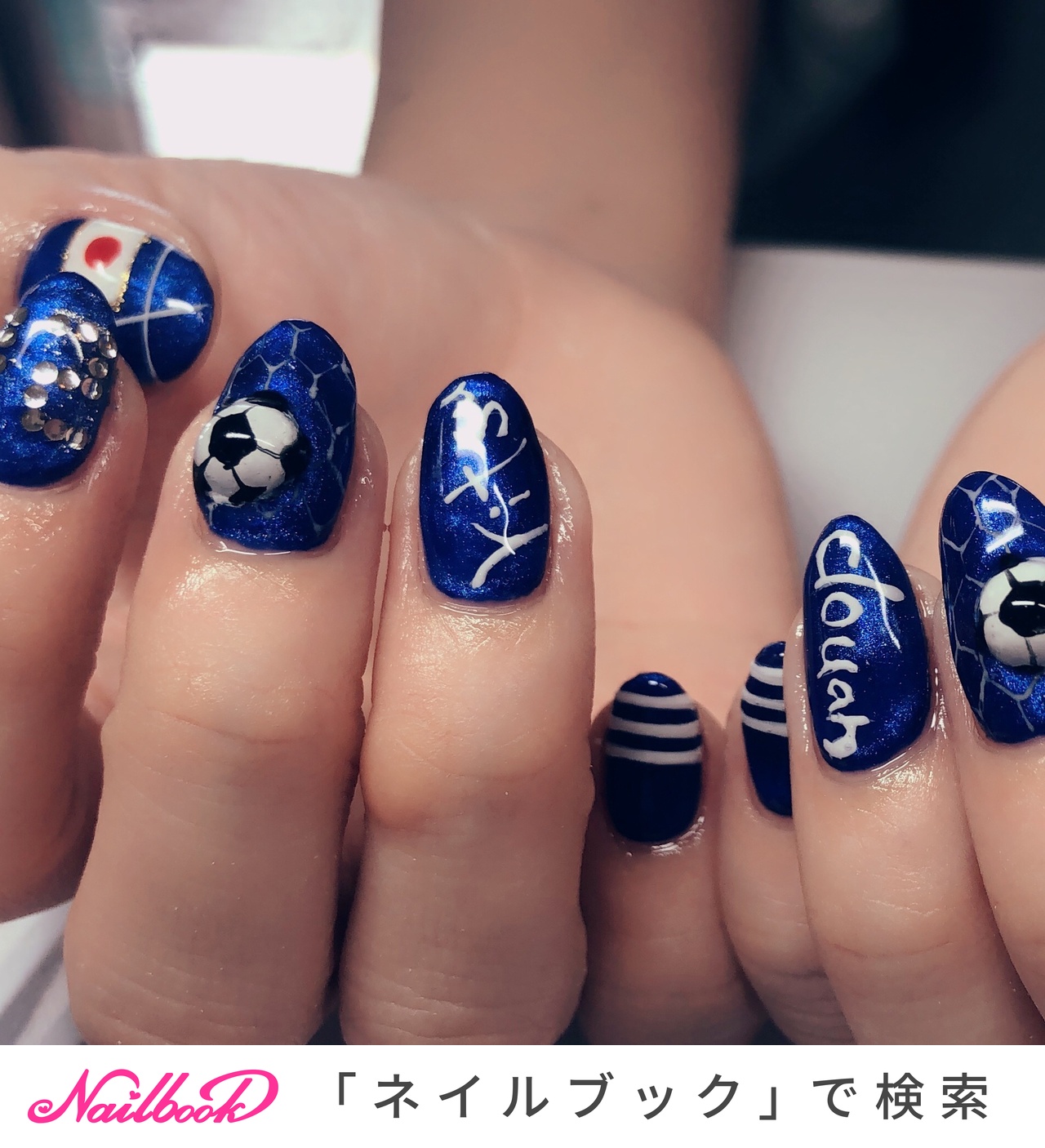 サッカーボールのネイルデザイン ネイルブック