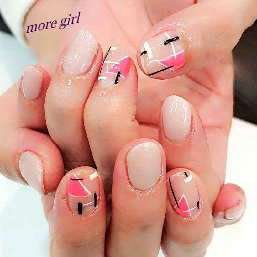 夏 オールシーズン ハンド ワンカラー クリア モアガール表参道のネイルデザイン No ネイルブック