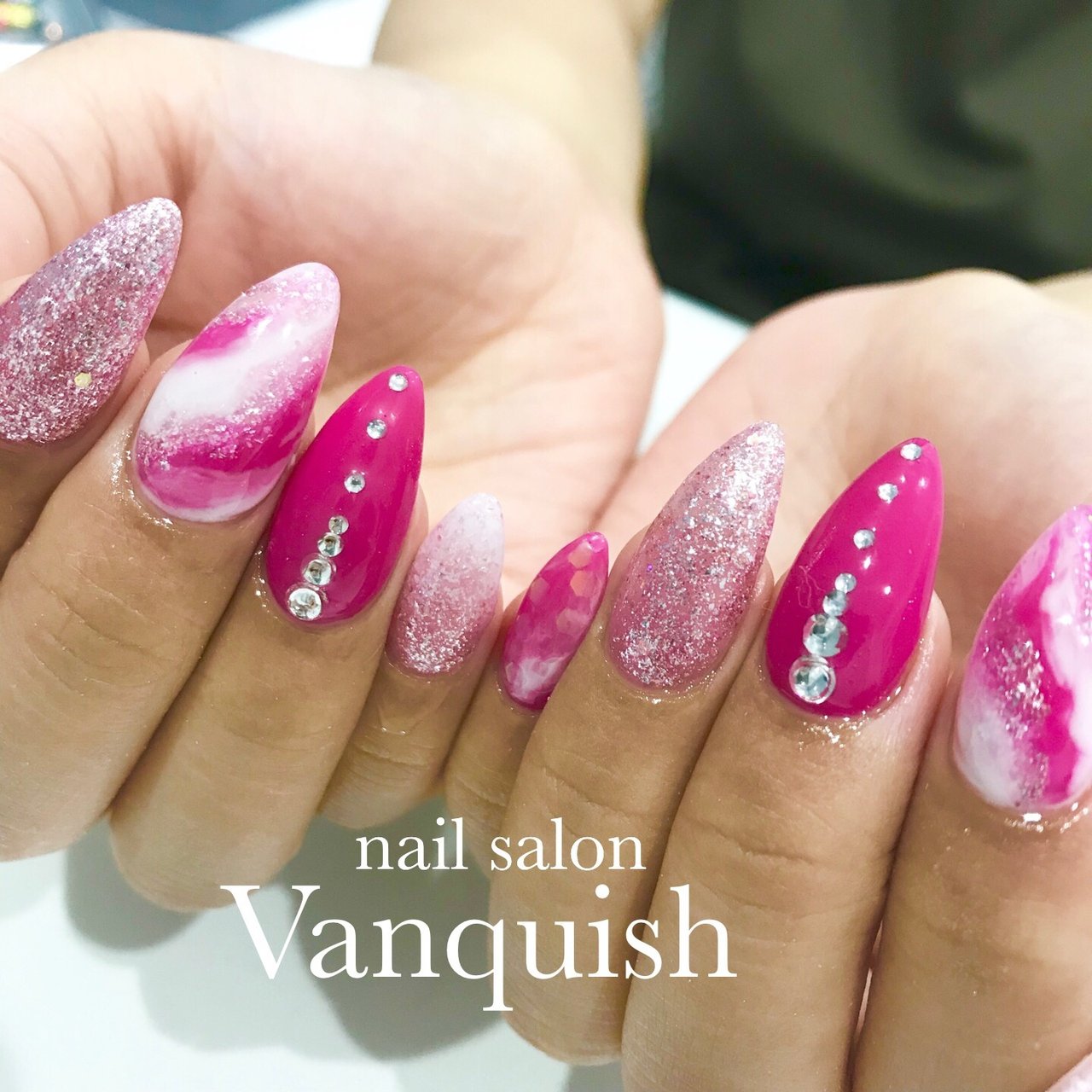 夏 バレンタイン 海 リゾート ハンド Nail Salon Vanquishのネイルデザイン No 4380974 ネイルブック