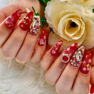 くるくる回るパーツのネイルデザイン ネイルブック