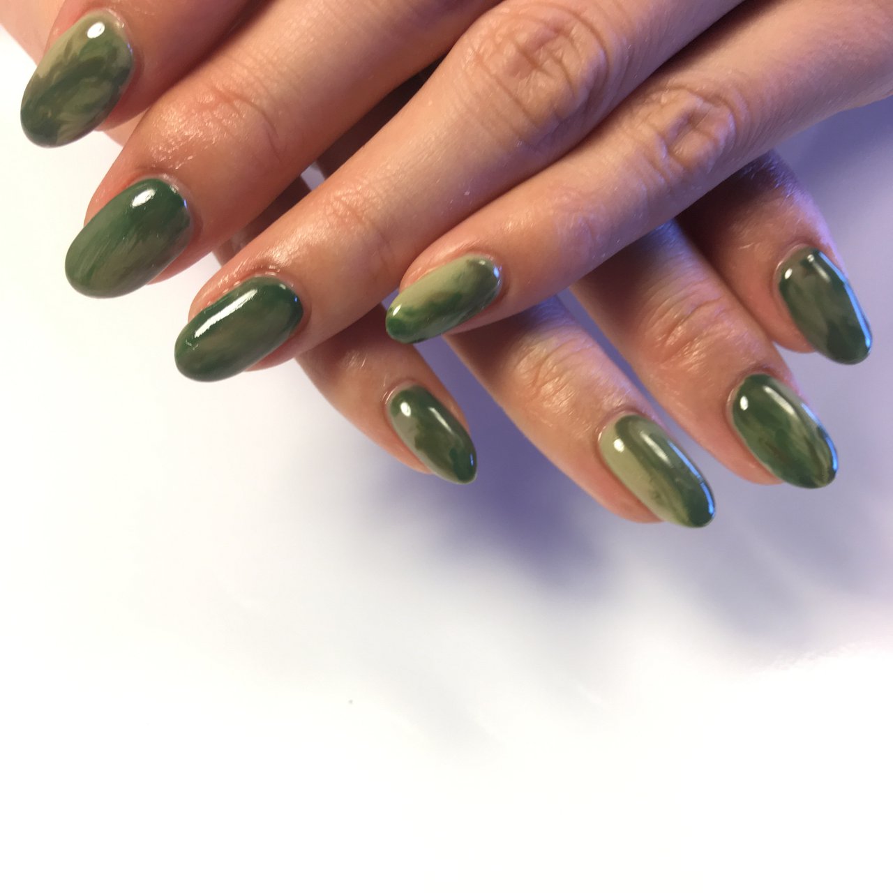 ハンド ニュアンス ミディアム グリーン ジェルネイル 〻midori〻大阪あびこアンパラレルドのネイルデザイン No ネイル ブック