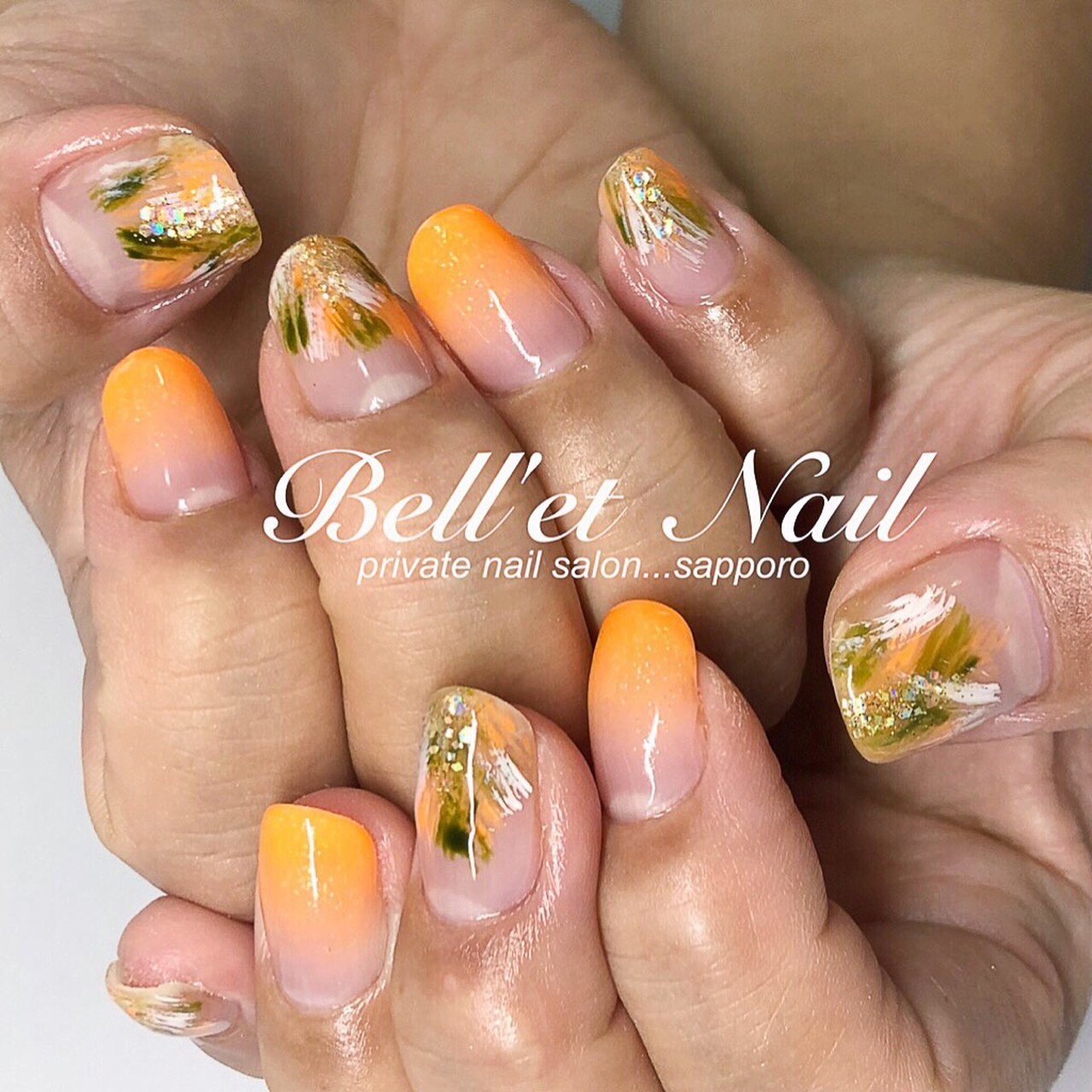 夏 グラデーション フェザー ニュアンス オレンジ Bell Et Nail ネイリストayakoのネイルデザイン No ネイル ブック