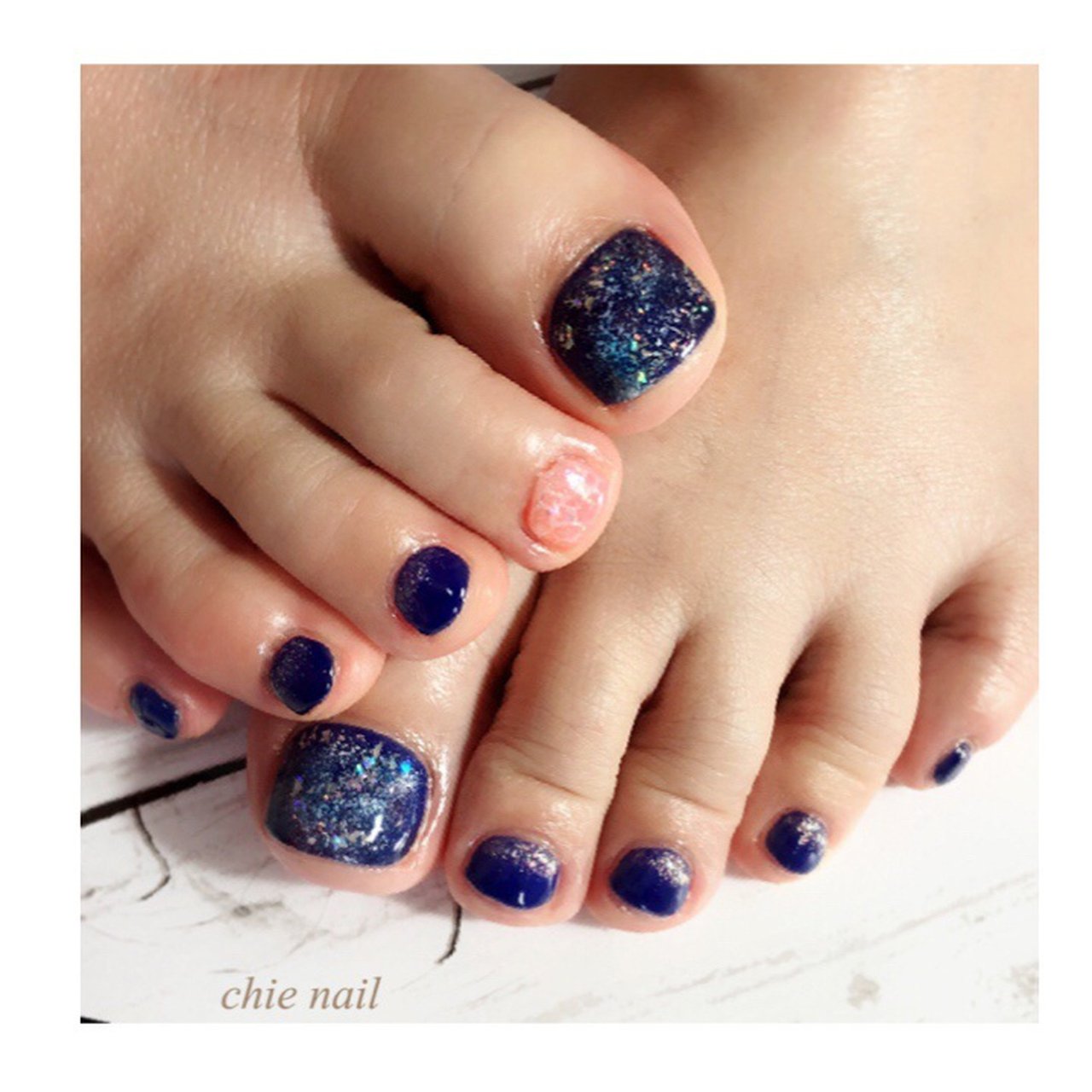 夏 秋 オールシーズン 梅雨 フット Chie Nailチエネイルのネイルデザイン No ネイルブック