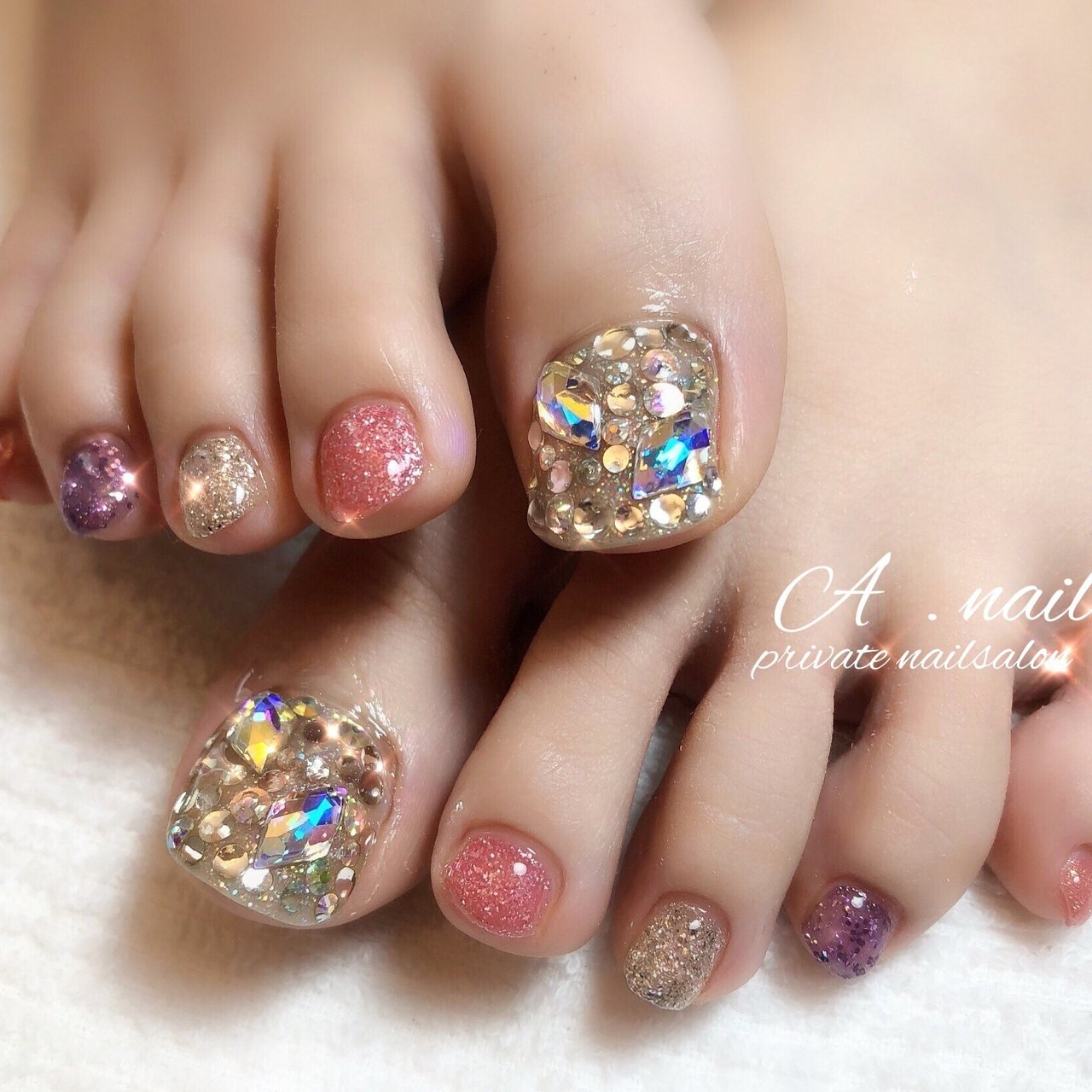 夏 オールシーズン フット ホログラム ラメ A Nail Private Nailsalon のネイルデザイン No ネイルブック