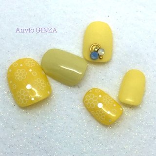 #Nailbook #春 #夏 #秋 #冬 #お正月 #成人式 #バレンタイン #卒業式 #入学式 #梅雨 #海 #リゾート #浴衣 #スポーツ #ハロウィン #クリスマス #オフィス #ブライダル #パーティー #デート #ハンド #ビジュー #ラメ #ワンカラー #フラワー #パール #ショート #ミディアム #ロング #スーパーロング #イエロー #グリーン #ゴールド #シルバー #アースカラー #スモーキー #ジェルネイル #ネイルチップ #AnvioGINZA #ネイルブック
