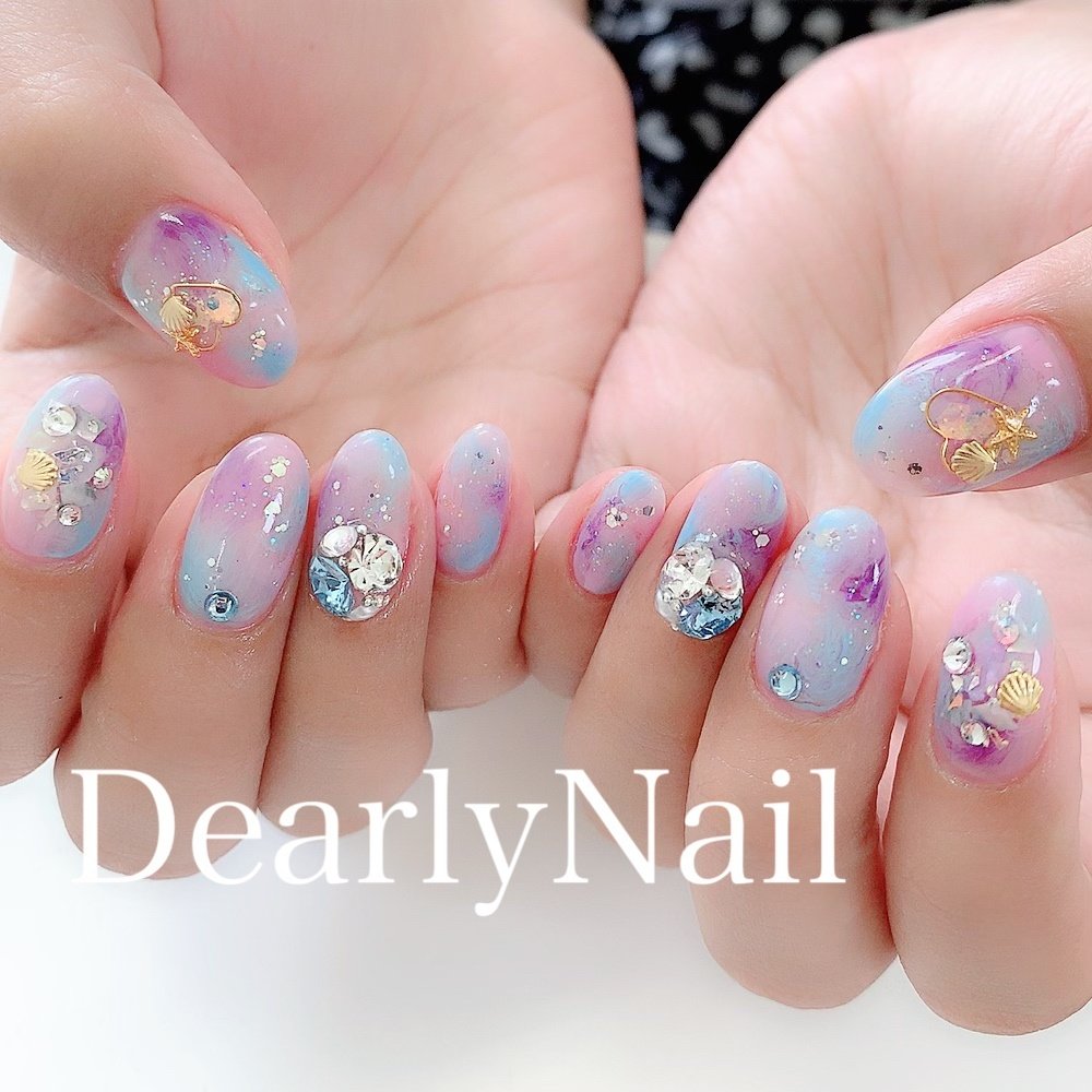 夏 オールシーズン 海 ハンド ラメ Dearlynailのネイルデザイン No ネイルブック