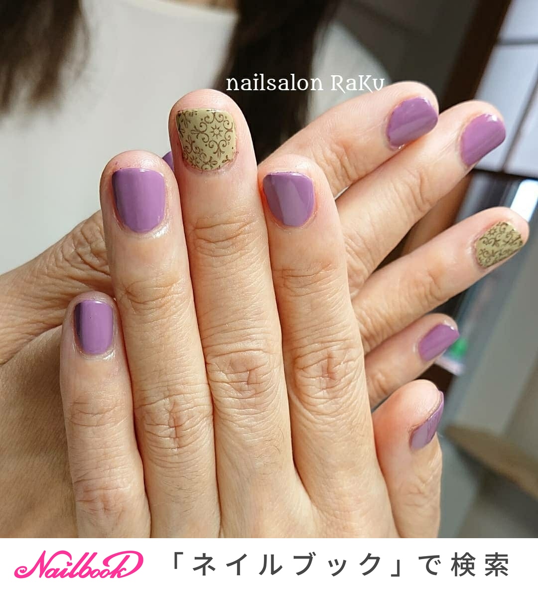 アースカラーマニキュアのネイルデザインネイルブック