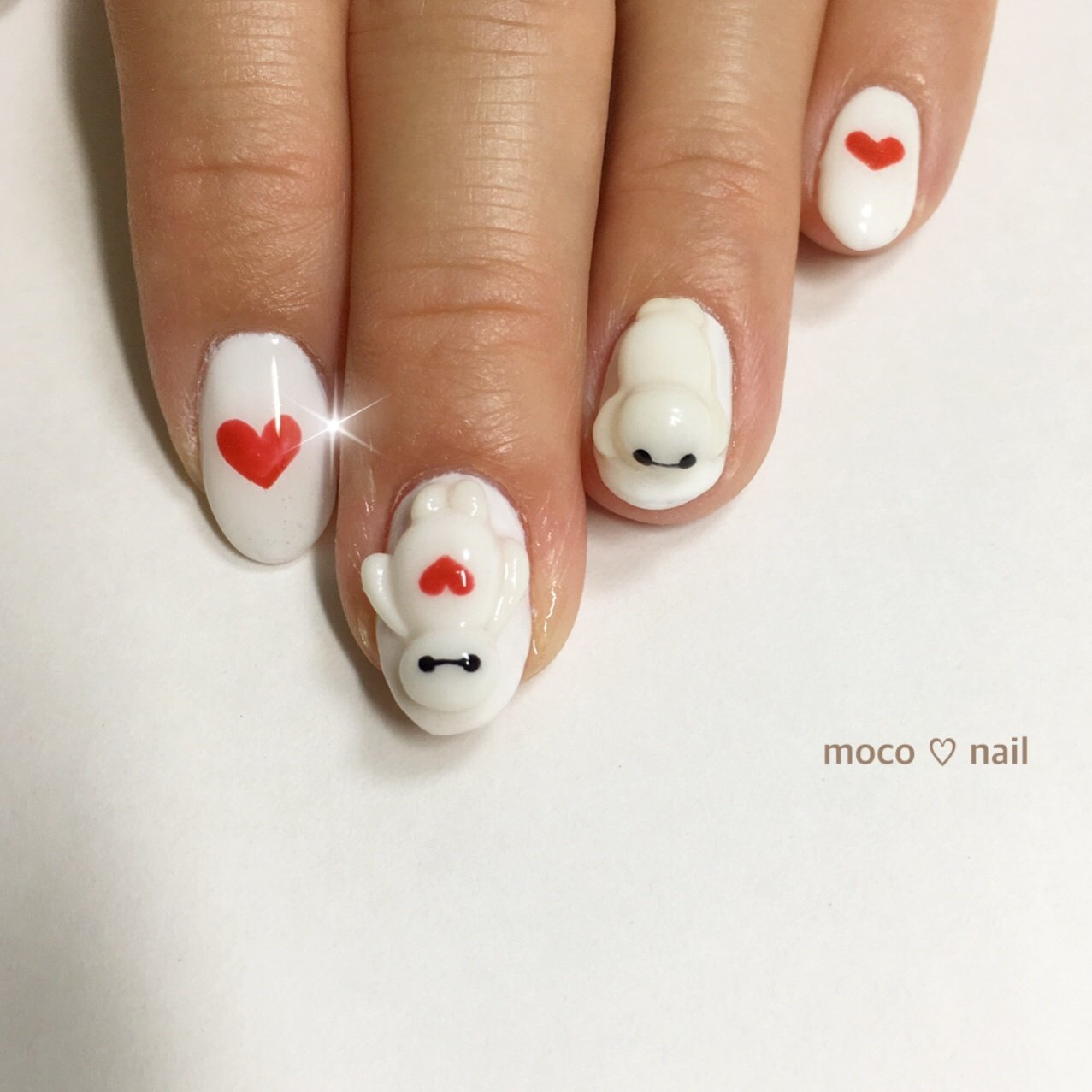 オールシーズン ハンド シンプル ハート キャラクター Moco Nailのネイルデザイン No ネイルブック