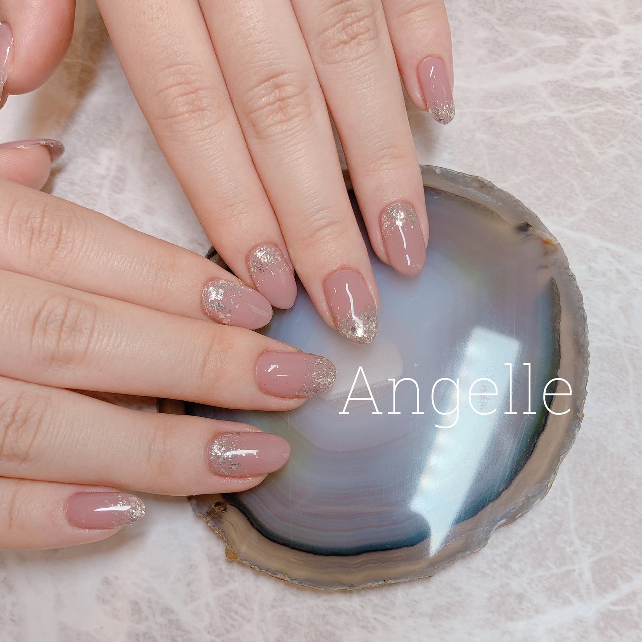 夏 秋 シンプル ベージュ グレージュ Nailsalonangelleのネイルデザイン No ネイルブック