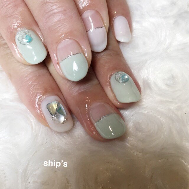 ハンド 変形フレンチ ワンカラー シェル ホワイト Ship S のネイルデザイン No ネイルブック