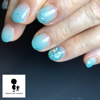 #70代のお客様 #70代ネイル #エメラルドグリーン #エメラルドグリーンネイル #エメラルド#ラウンドシェル #グラデーション #グラデーションネイル#パーフェクトフィルイン #パーフェクトフィルイン導入サロン #夏 #旅行 #海 #リゾート #ハンド #グラデーション #ラメ #シェル #ショート #ターコイズ #水色 #シルバー #ジェルネイル #お客様 #TEDDY NAIL NAGOYA #ネイルブック
