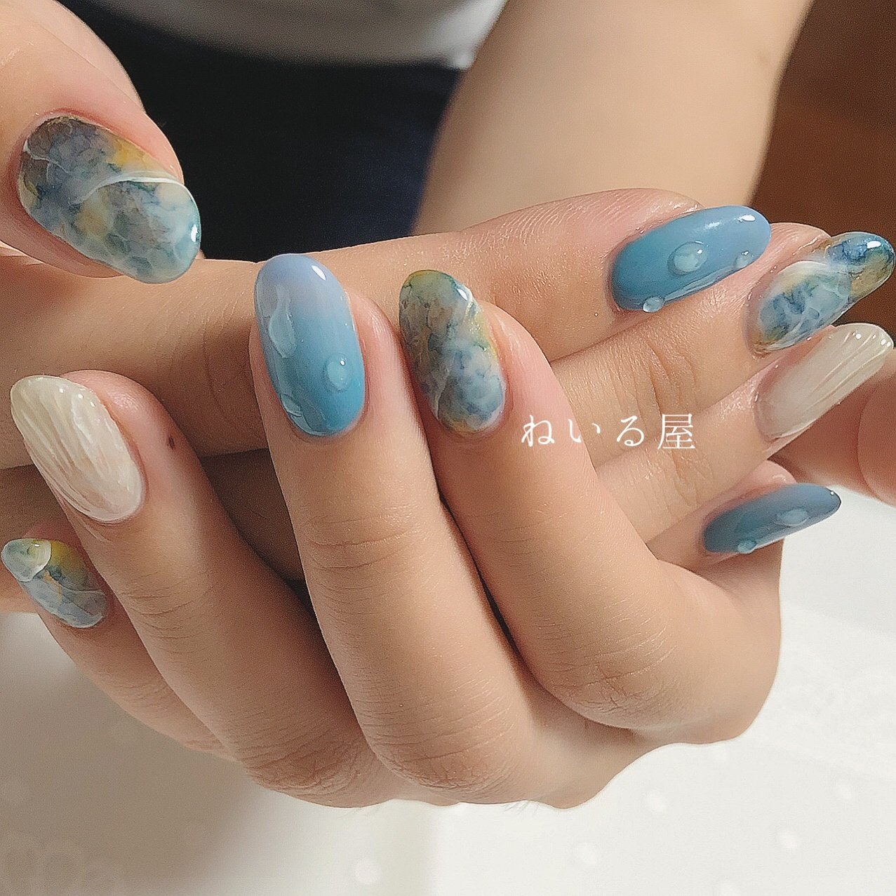 夏 旅行 海 パーティー ハンド Nailya 水口真唯子のネイルデザイン No ネイルブック