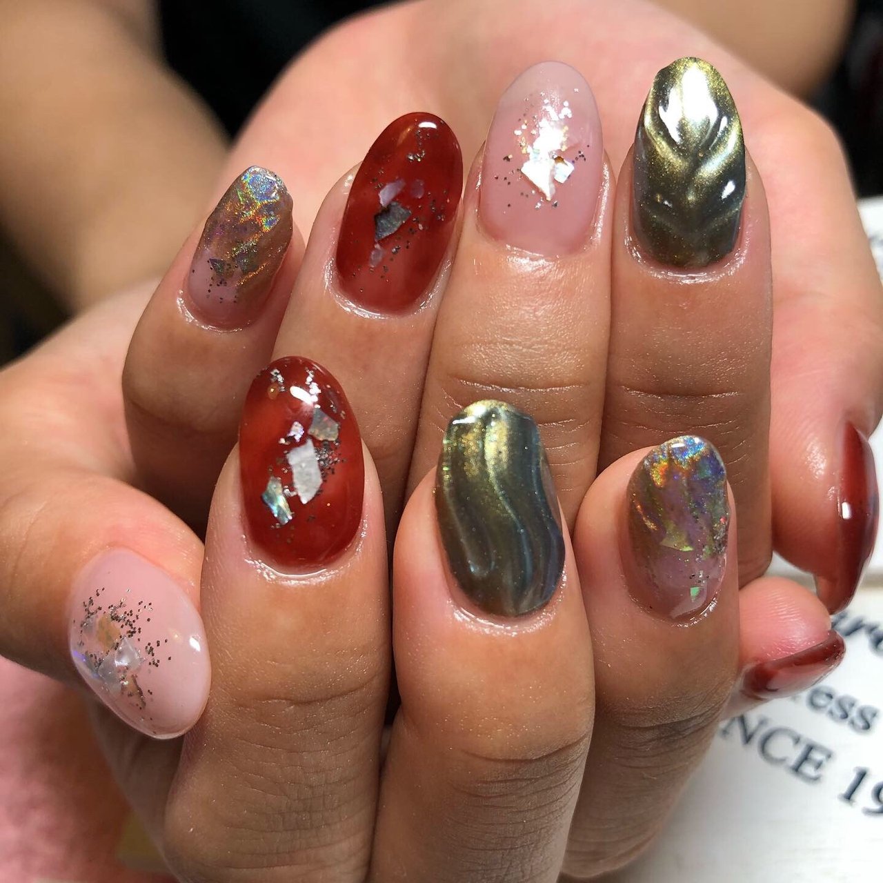 オールシーズン ハンド ニュアンス ユニコーン ミディアム Chihiro Nail 68のネイルデザイン No ネイルブック