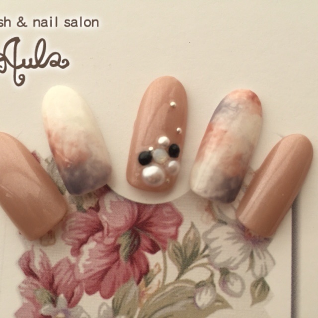 Eyelash Nail Salon Aula アウラ 中野のネイルサロン ネイルブック