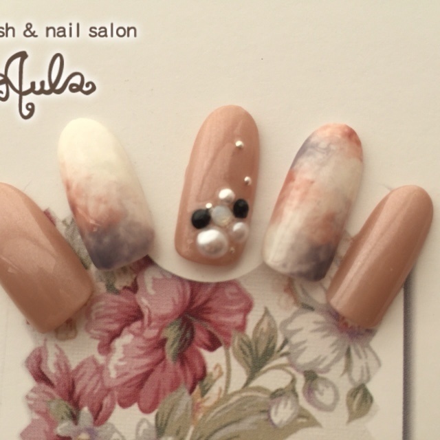 Eyelash Nail Salon Aula アウラ 中野のネイルサロン ネイルブック