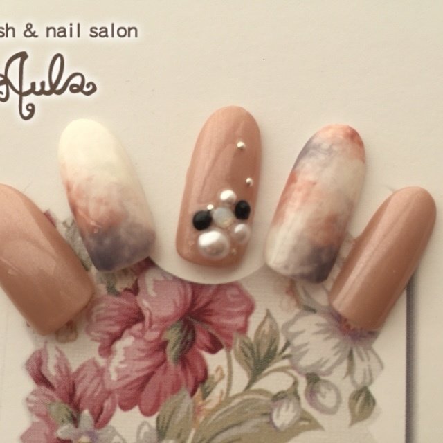 Eyelash Nail Salon Aula アウラ 中野のネイルサロン ネイルブック