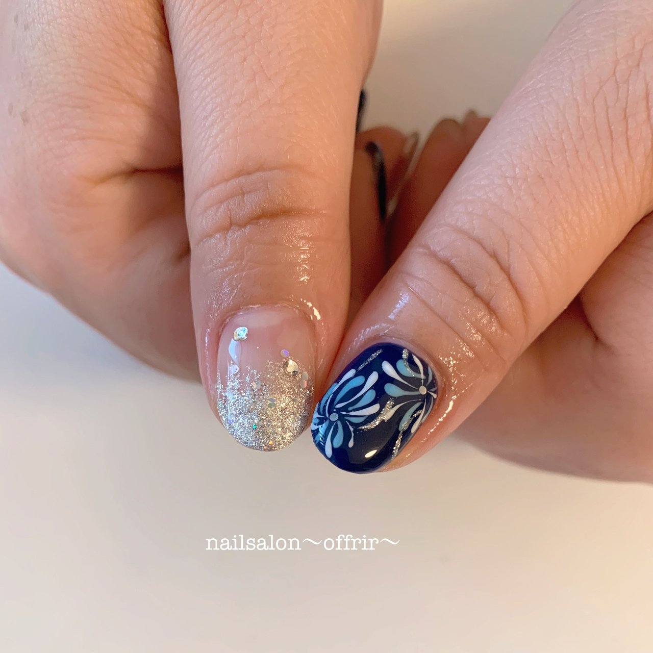 夏 浴衣 ハンド ネイビー シルバー Nailsalon Offrirのネイルデザイン No ネイルブック