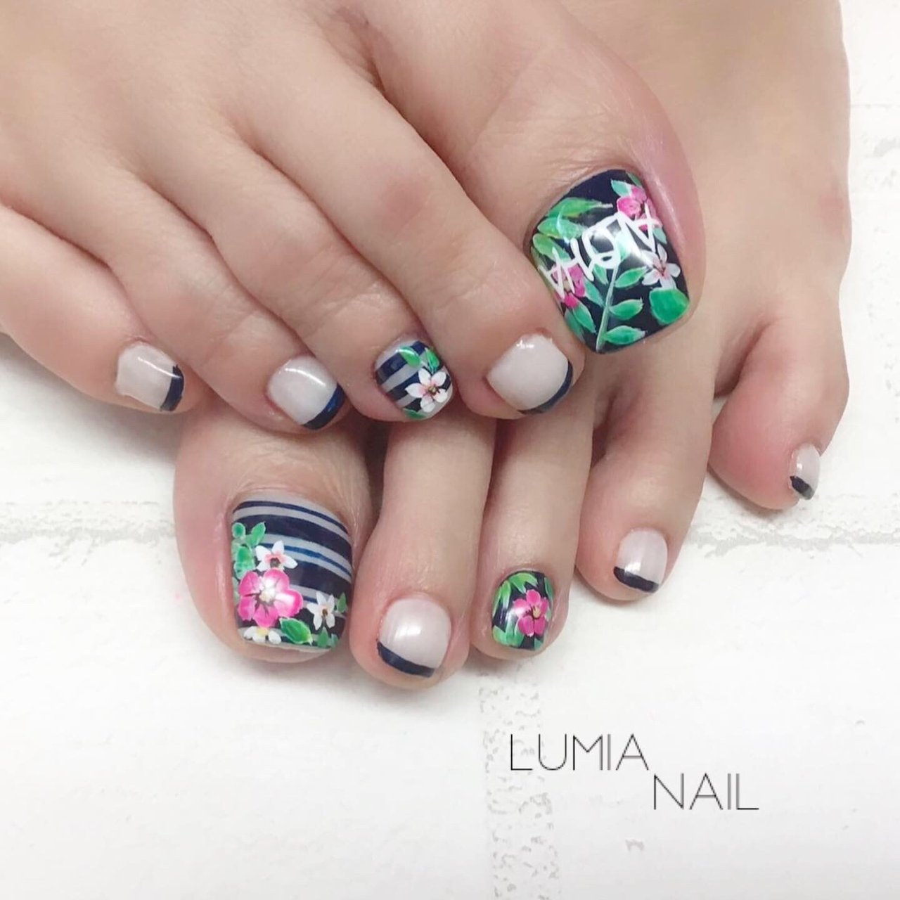 夏 フット フレンチ フラワー ボーダー Lumia Nailのネイルデザイン No ネイルブック