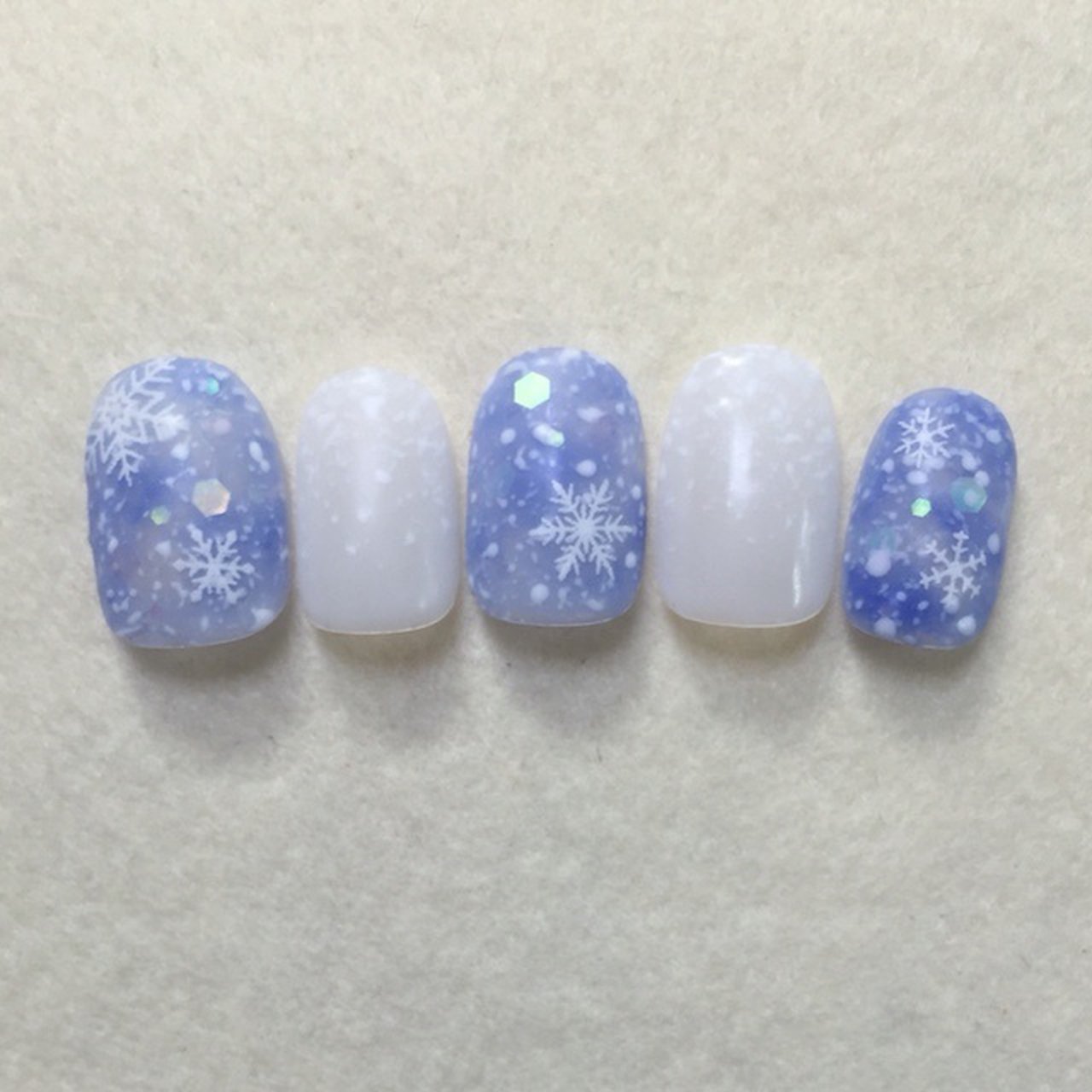ゆきな様ネイルシール NT838《ネイルシール》蝶々 紫 水色 雪の結晶 花 ぷっくり3D 成人式