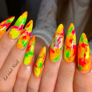 おすすめ順 サイケのネイルデザイン ネイルブック