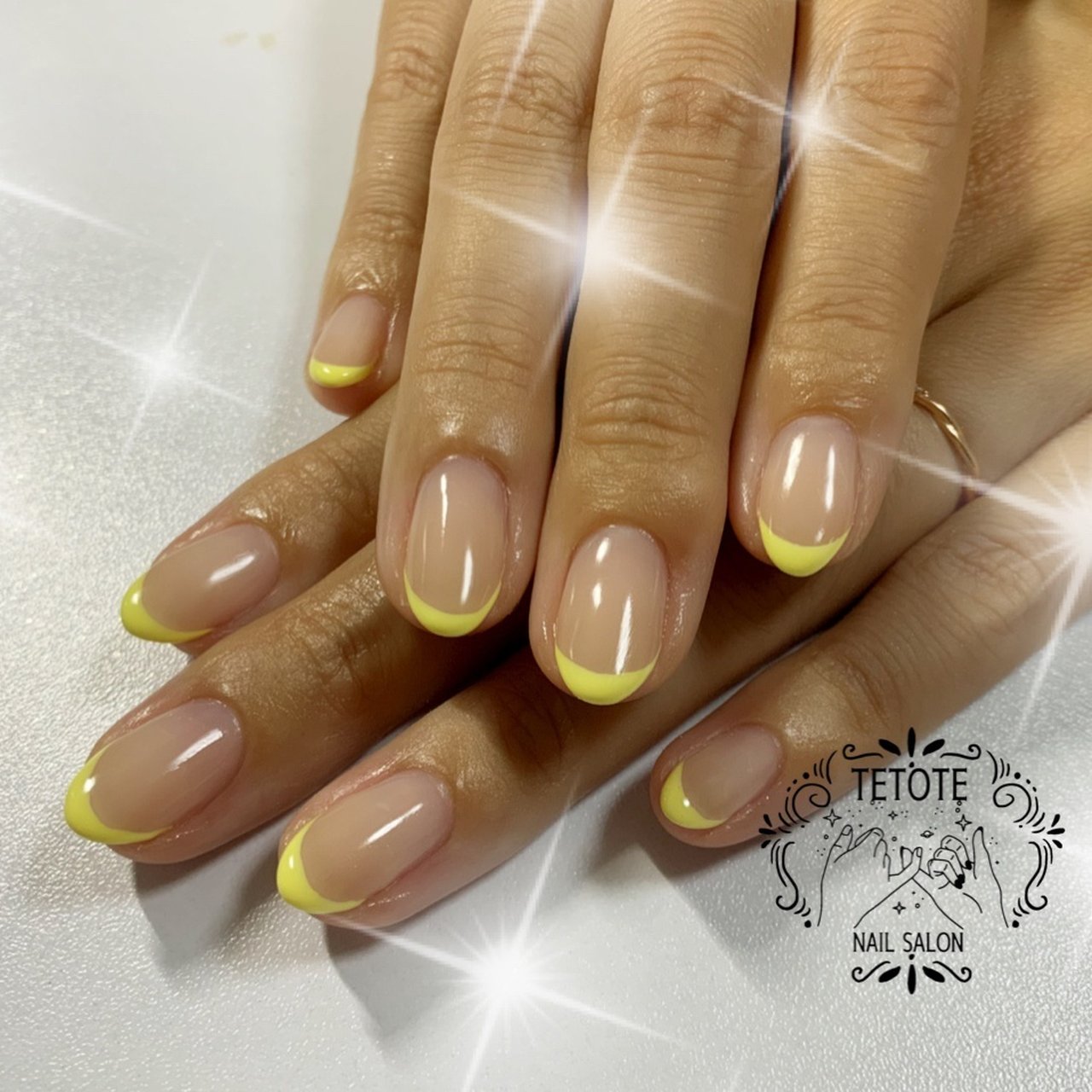 ハンド フレンチ ベージュ イエロー ジェルネイル Nailsalon Tetoteのネイルデザイン No ネイルブック